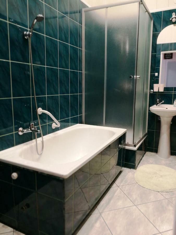 Апартаменты Apartament Jasminowy Кудова-Здруй Экстерьер фото